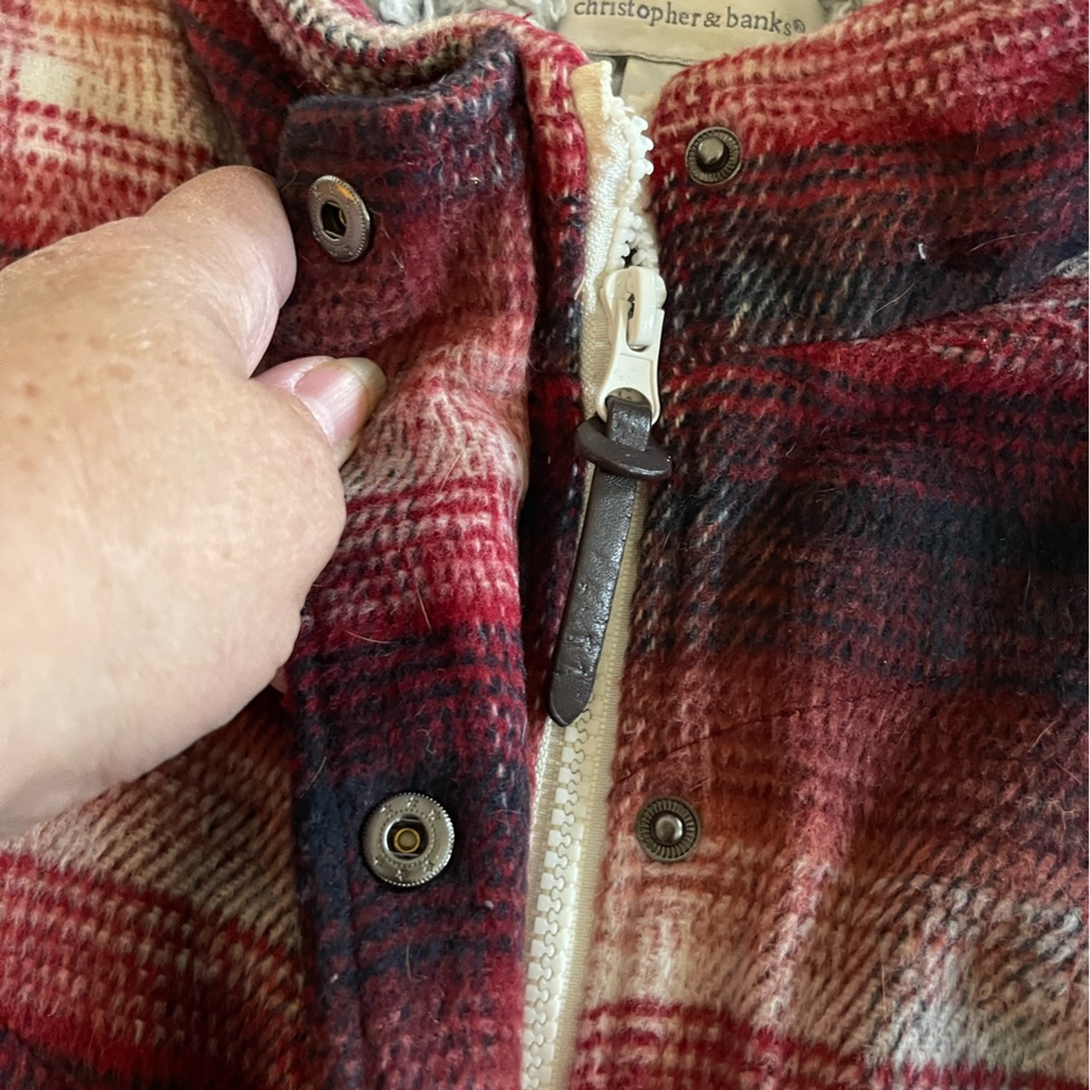 Red and black plaid vest X-Large - Picture 2 of 5